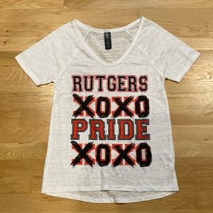 Rutgers tee shirt medium